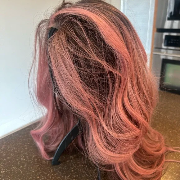 Chelsey Smith Crowns - Angie Antique Rose - Picture 3 of 14